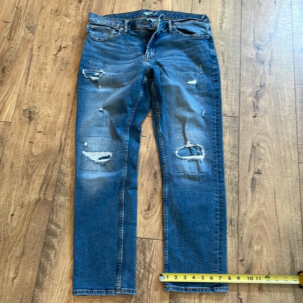Men’s Old Navy slim jeans. Size 36 (approx) waist.